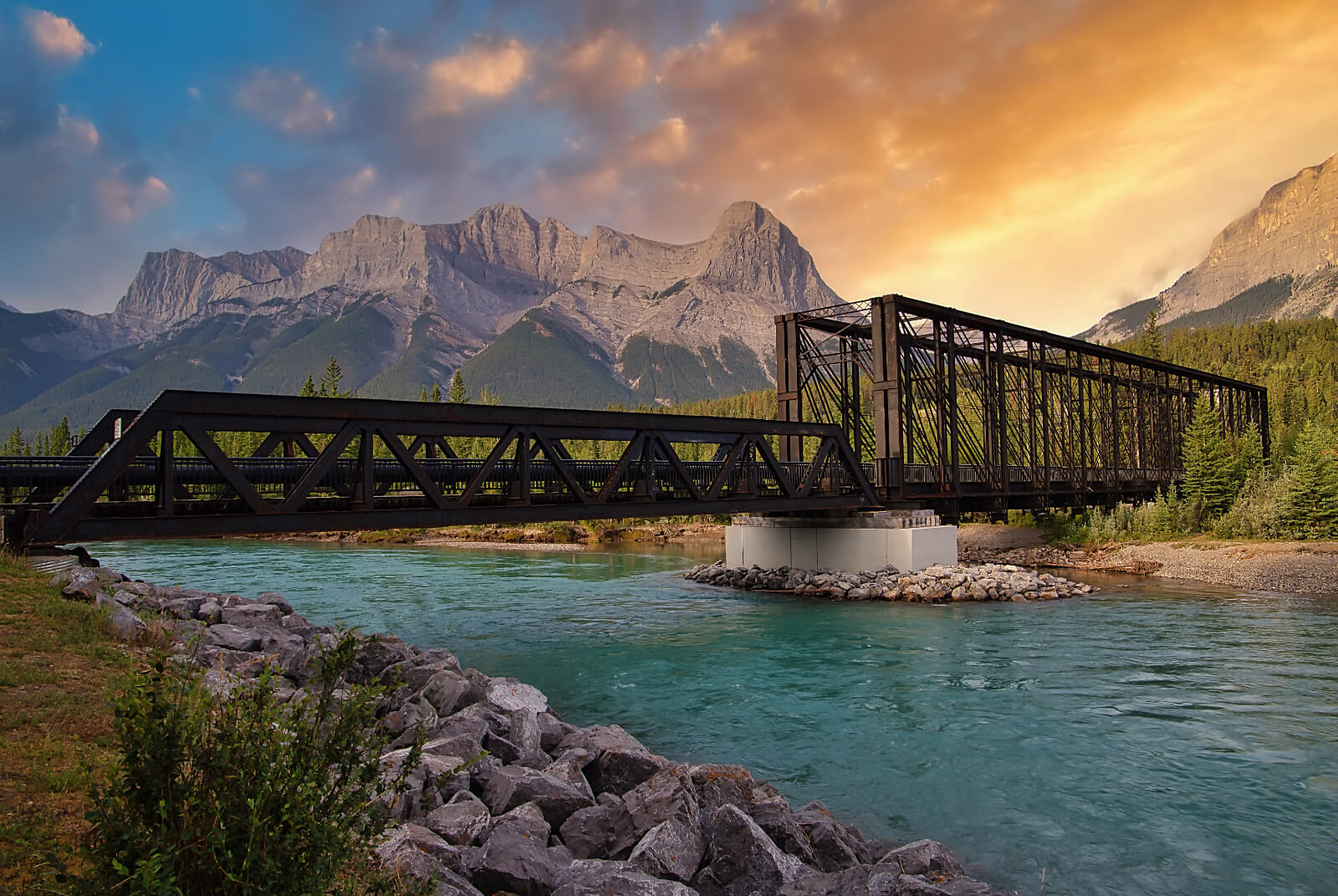 Everything You Need To Know About Moving To Canmore